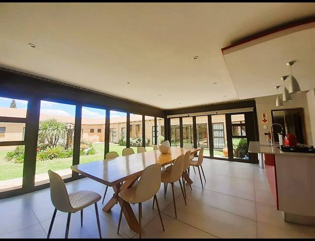 4 BEDROOM HOUSE FOR SALE IN WALDRIFT